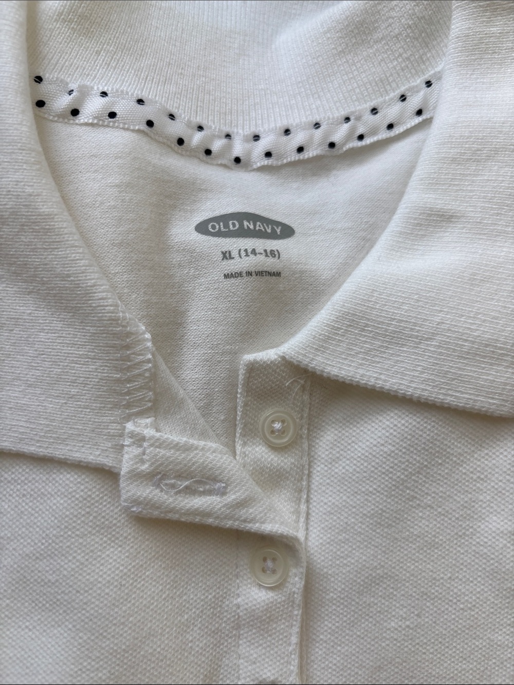 NWT Old Navy Girls Khaki Tan and Navy Button-Front Skorts and Polos 4 WHT 1 Navy - Picture 3 of 6